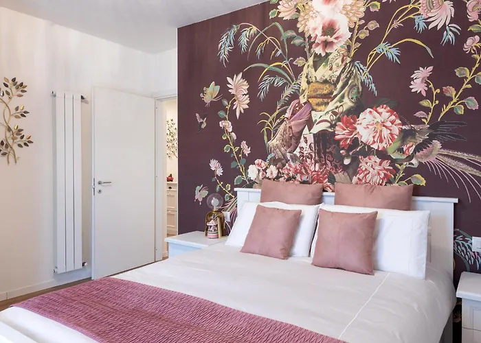 Appartamento Lora Flowers Suite, Free Parking,self Check In, 5 Côme