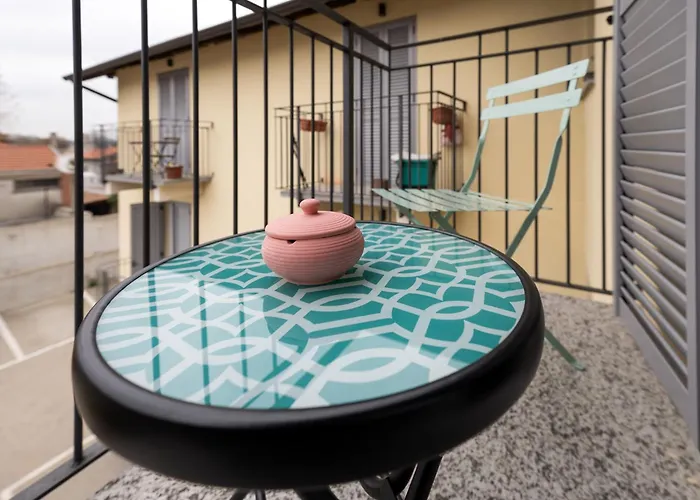 Appartamento Lora Flowers Suite, Free Parking,self Check In, 5 *
