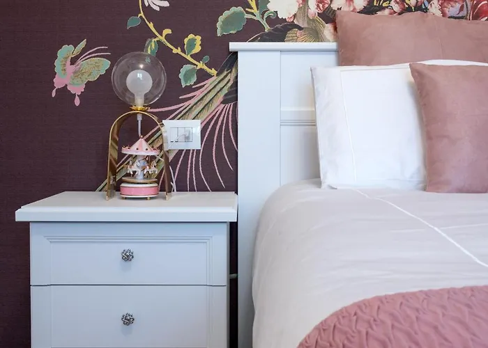 Appartamento Lora Flowers Suite, Free Parking,self Check In, 5 *