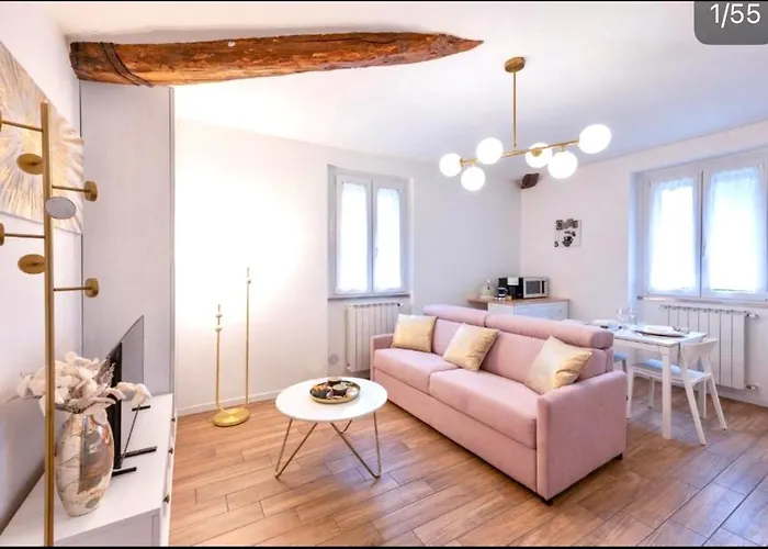 Appartamento Lora Flowers Suite, Free Parking,self Check In, 5 Côme